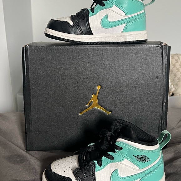 COPY - KIDS JORDAN - Picture 4 of 5